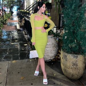 Oh Polly lime green size 0 birthday 2 piece set